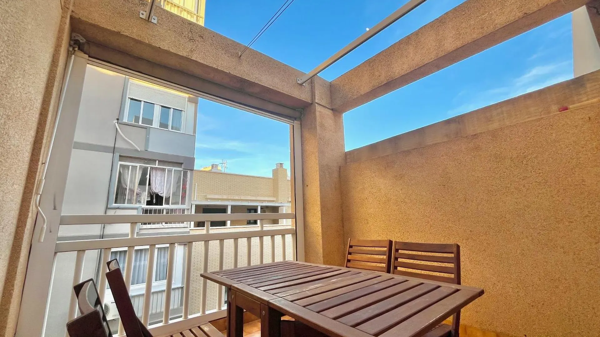 Apartamento Centrico Y En Primera Linea De La Playa - Wifi El Jaul Apartment